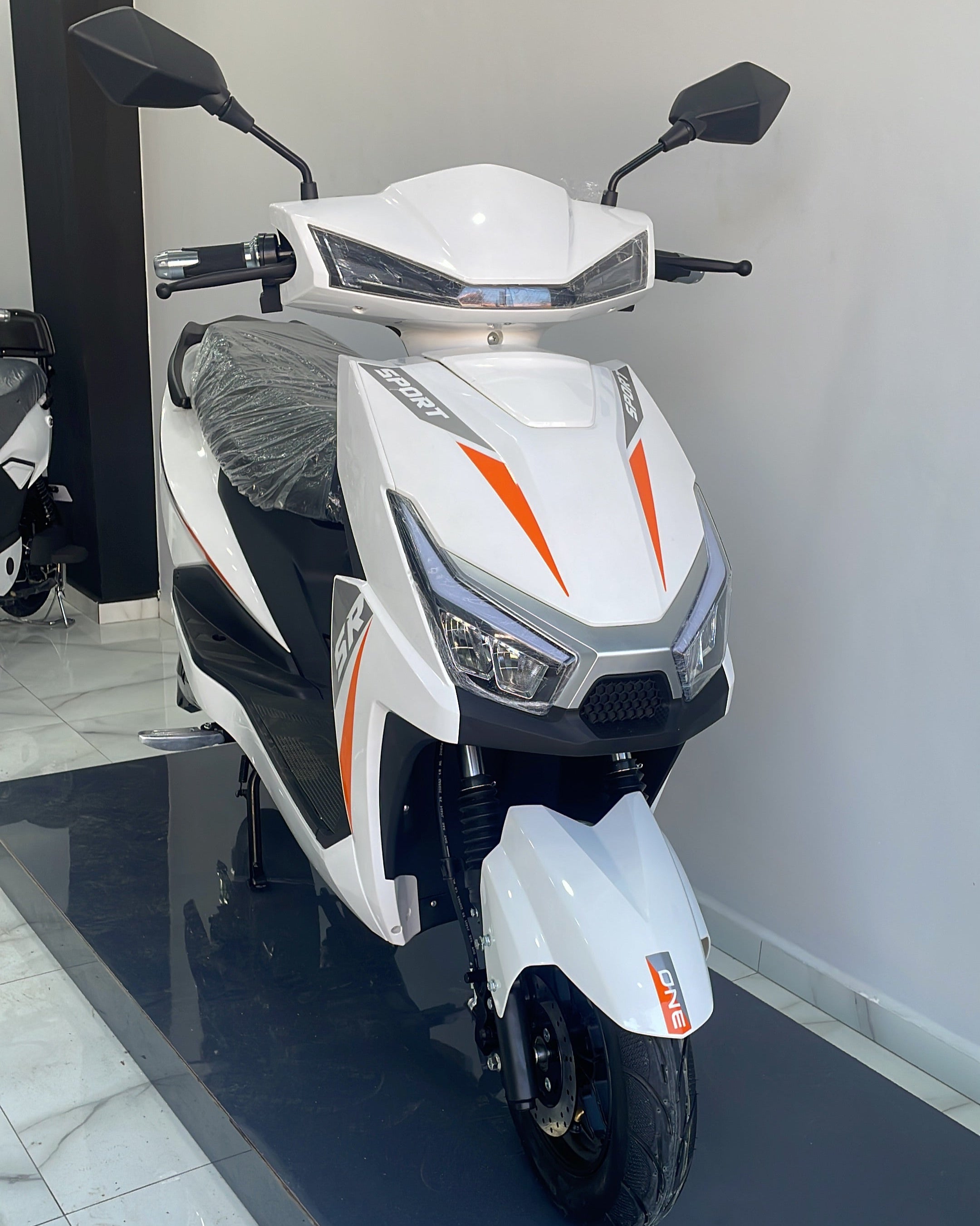 DORA SR 1000W