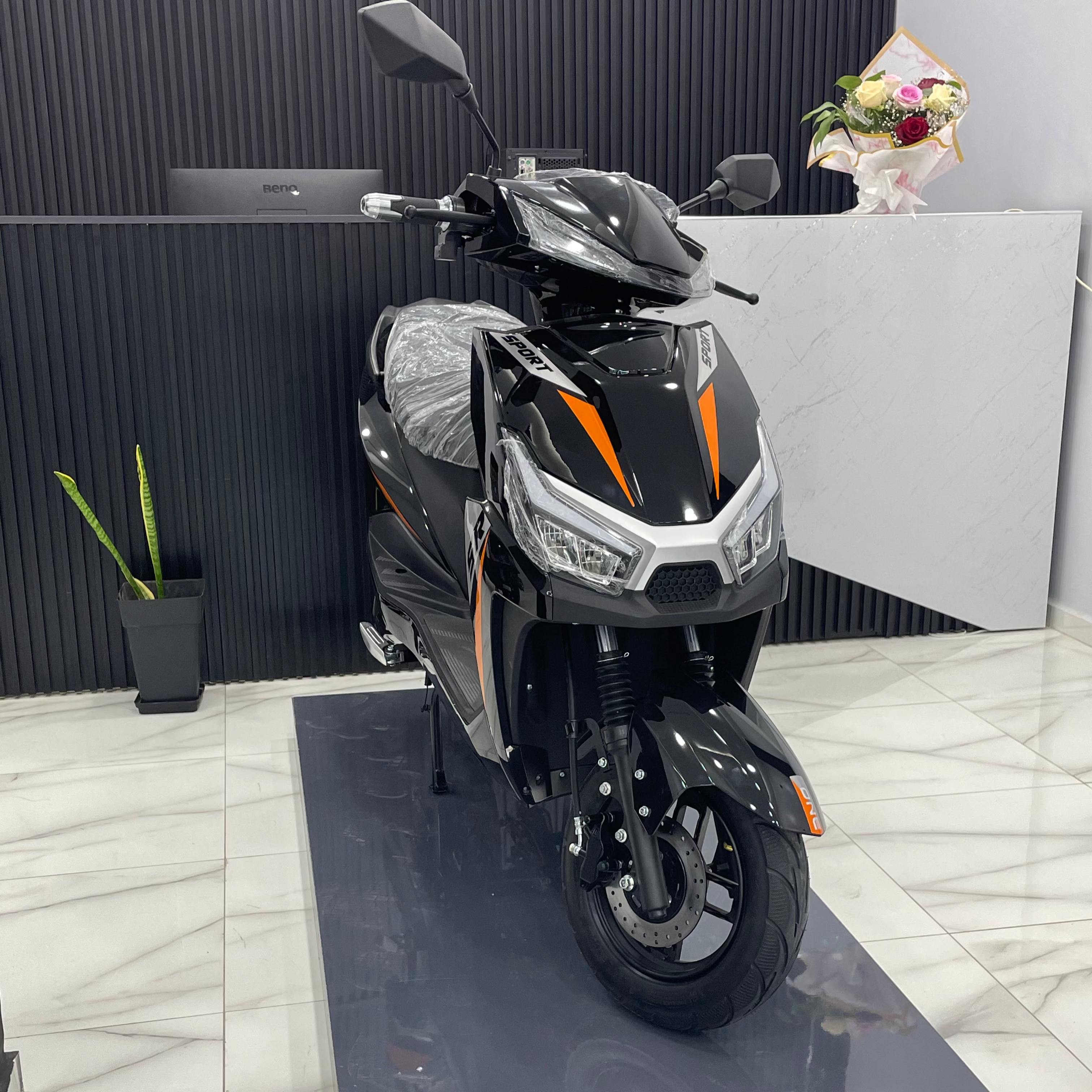 DORA SR 1000W